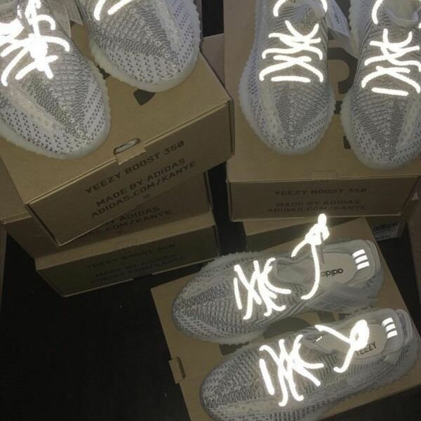 Yeezy sneakers pallets - Bulk Pallet Liquidation